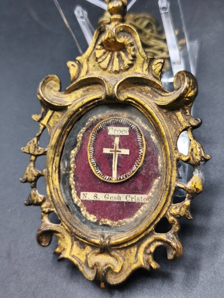  Λειψανοθήκη - Μπρούντζος - 1850-1900 - Άγιο Κάστρο του Κυρίου μας Ιησού  #2.1