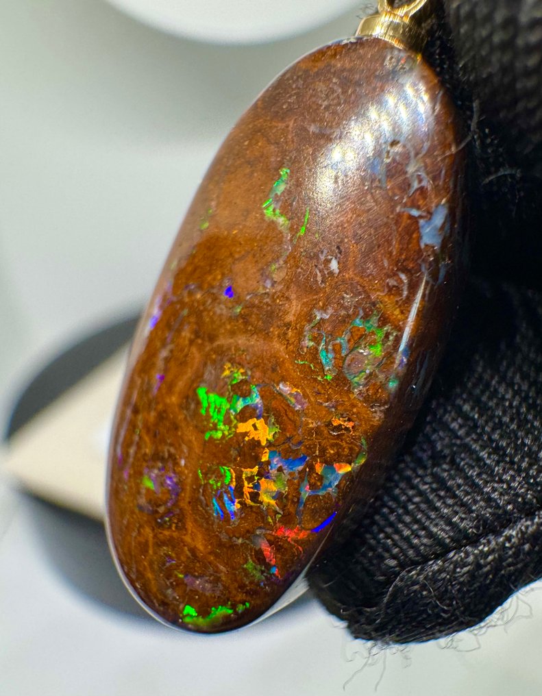 Opál Főggő - Magasság: 33 mm - Szélesség: 12.5 mm- 3.37 g - (1) #1.0