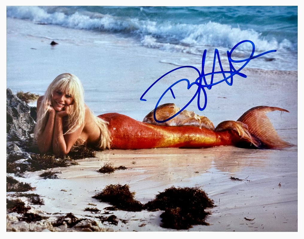 Daryl Hannah – Authentic Signed Photo from “Splash” (1984) – Autograph with COA #1.0