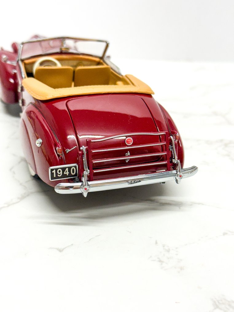Franklin Mint 1:24 - Model car - 1940 Packard Custom Convertible Victoria #2.1