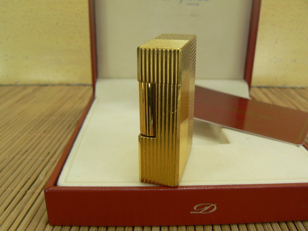 S.T. Dupont - Ligne 1 - Isqueiro de bolso - Banhado a ouro #1.0