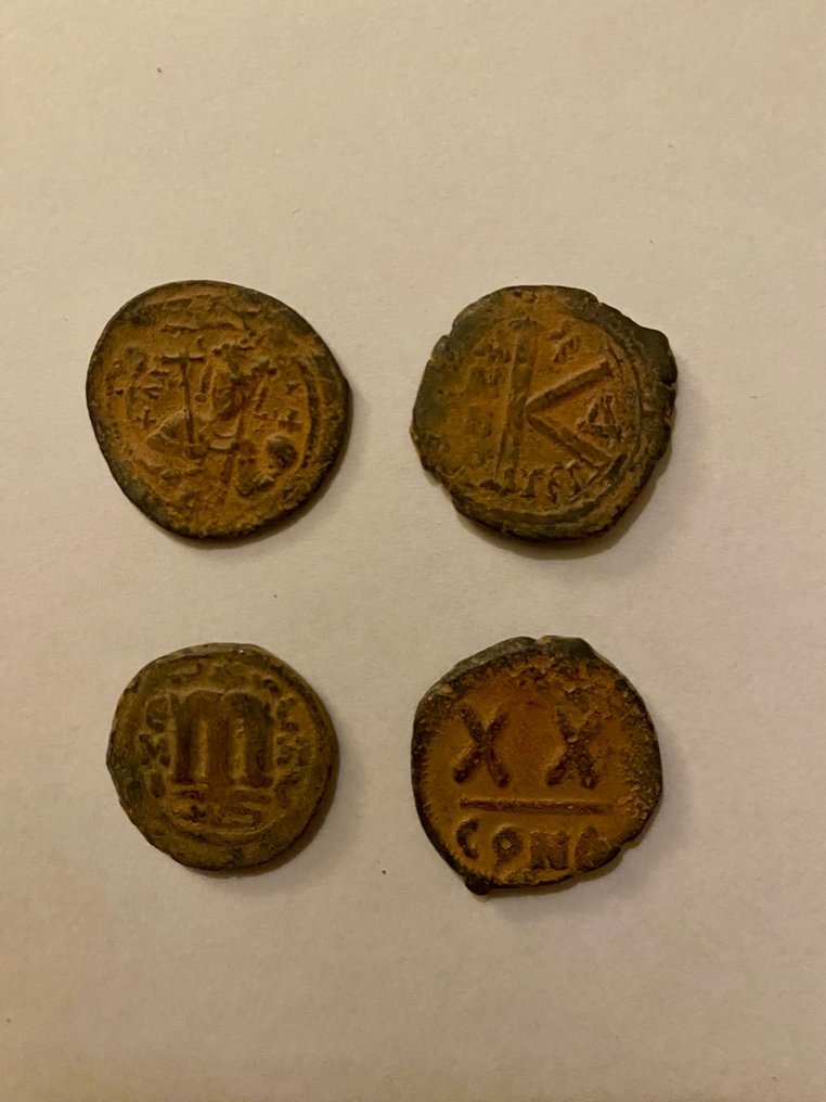 拜占庭帝国 / 伊斯兰币 Lot of 4 coins (Follis, 2 1/2 Folles, Tetarteron)  (没有保留价) #1.0