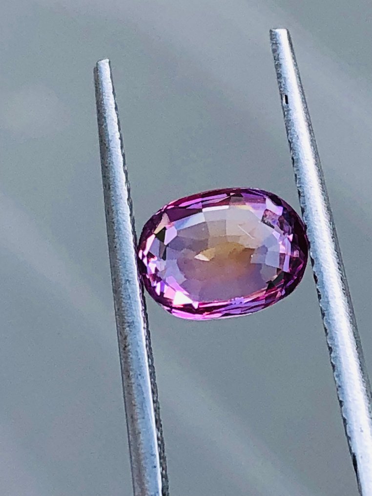 1 pcs Narancssárga, Rózsaszín Zafír - 1.53 ct - Amerikai Gemmológiai Intézet (GIA) #4.3