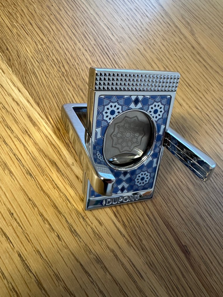 S.T. Dupont Alhambra Zigarrenschneider & Ständer - Cigarrsnoppare - Metall, Emalj #2.1