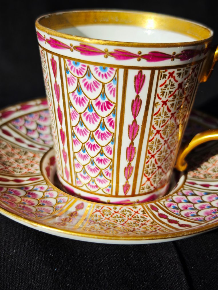 Porcelaine de Paris - Csésze és csészealj - Porcelán, Arany - tasse trembleuse #1.0