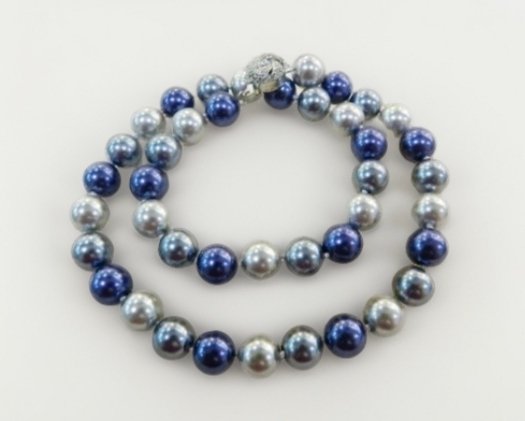 South Sea multicolored pearl necklace of 255.50 carats . - Height: 10 mm - Width: 10 mm- 51.1 g - (1) #1.0