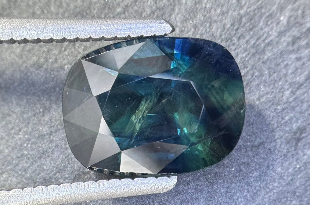 dwukolorowy Szafir - 4.97 ct - Antwerp Laboratory for Gemstone Testing (ALGT) #2.1