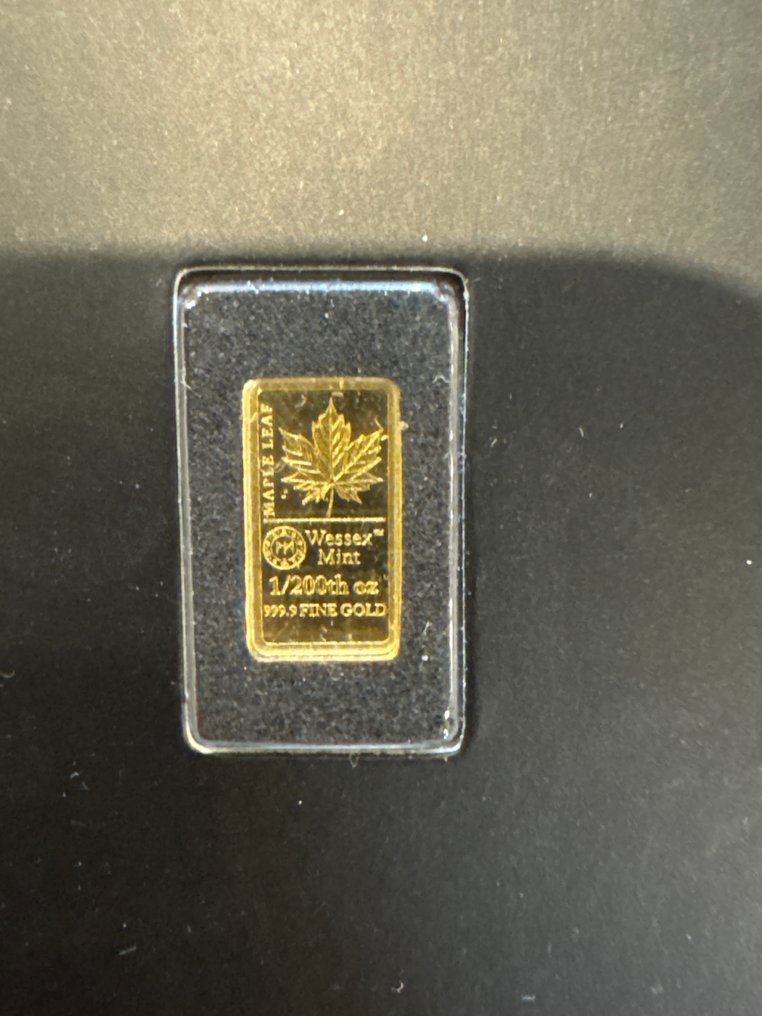 World. Maple Leaf 2 x 1/200 Oz (.999) mit CoA  (No Reserve Price) #1.0