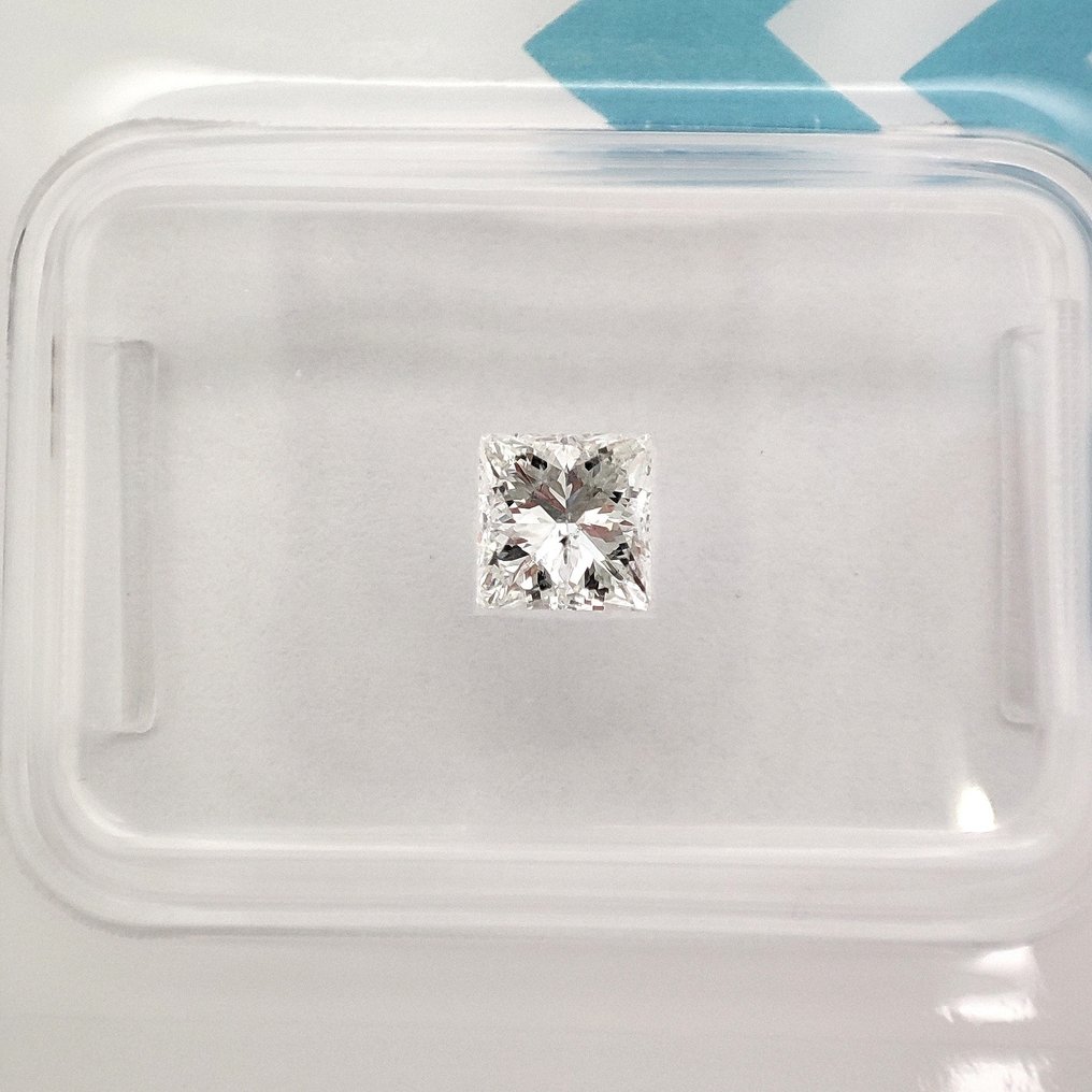 χωρίς τιμή ασφαλείας - 1 pcs Διαμάντι  (Φυσικό)  - 0.52 ct - E - I1 - International Gemological Institute (IGI) #1.0