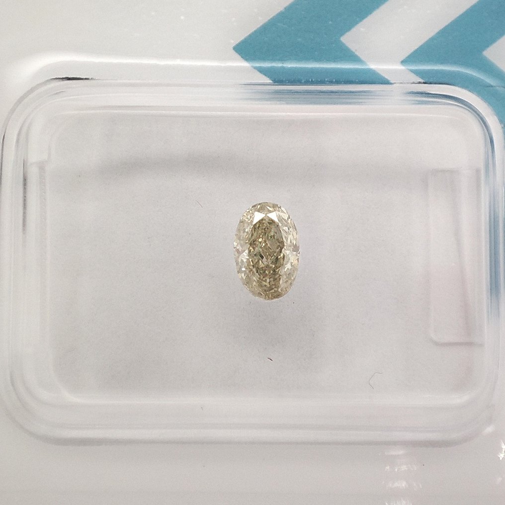 没有保留价 - 1 pcs 钻石  (天然色彩的)  - 0.34 ct - 椭圆形 - Fancy 黄色 - SI2 微内含二级 - 国际宝石研究院（IGI） #1.0