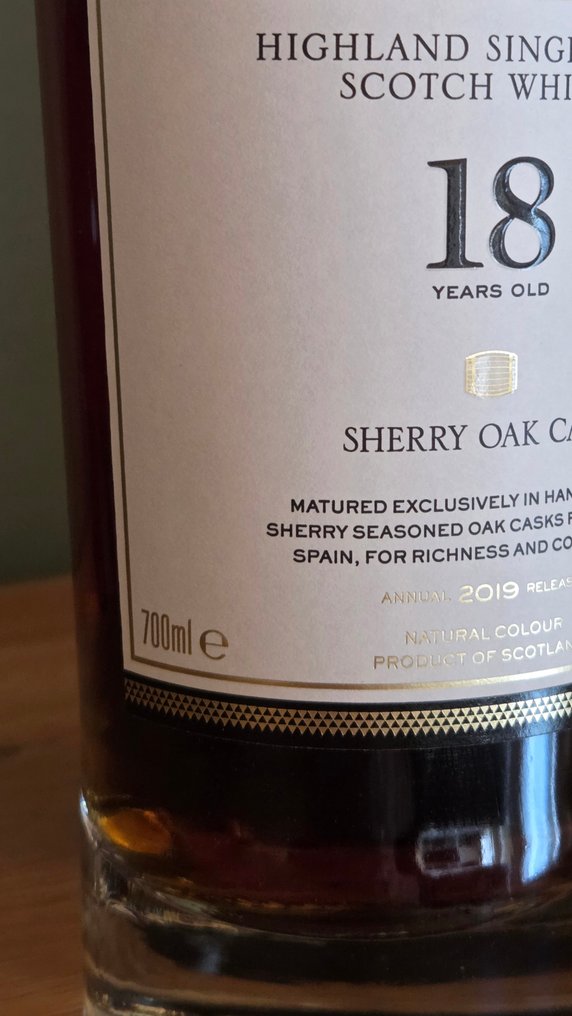 Macallan 18 years old Sherry Oak Cask 2019 Release - 700ml #4.3