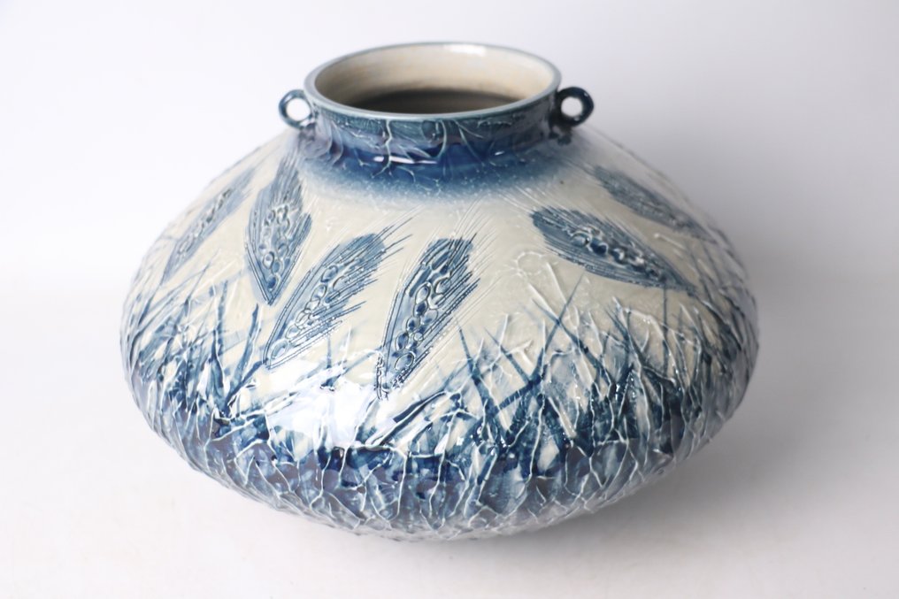 优雅的Sometsuke风景花瓶,配有原装Tomobako盒子 - 瓷器 - 草場正人 Kusaba Masato - 日本 - 1900-2000 #1.0