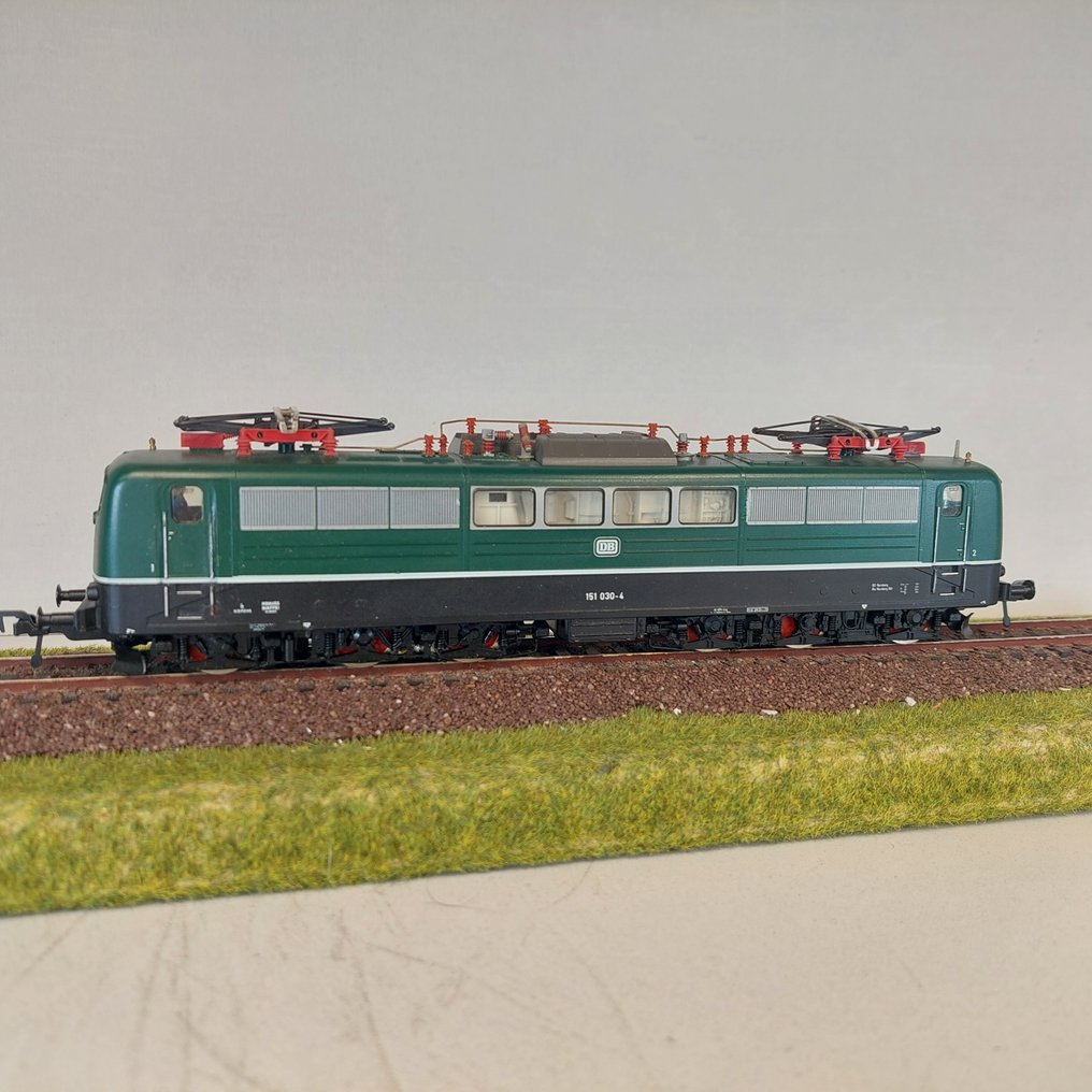 Fleischmann H0 - 4380 - Sähköveturi (1) - BR 151 030-4 - DB #1.0