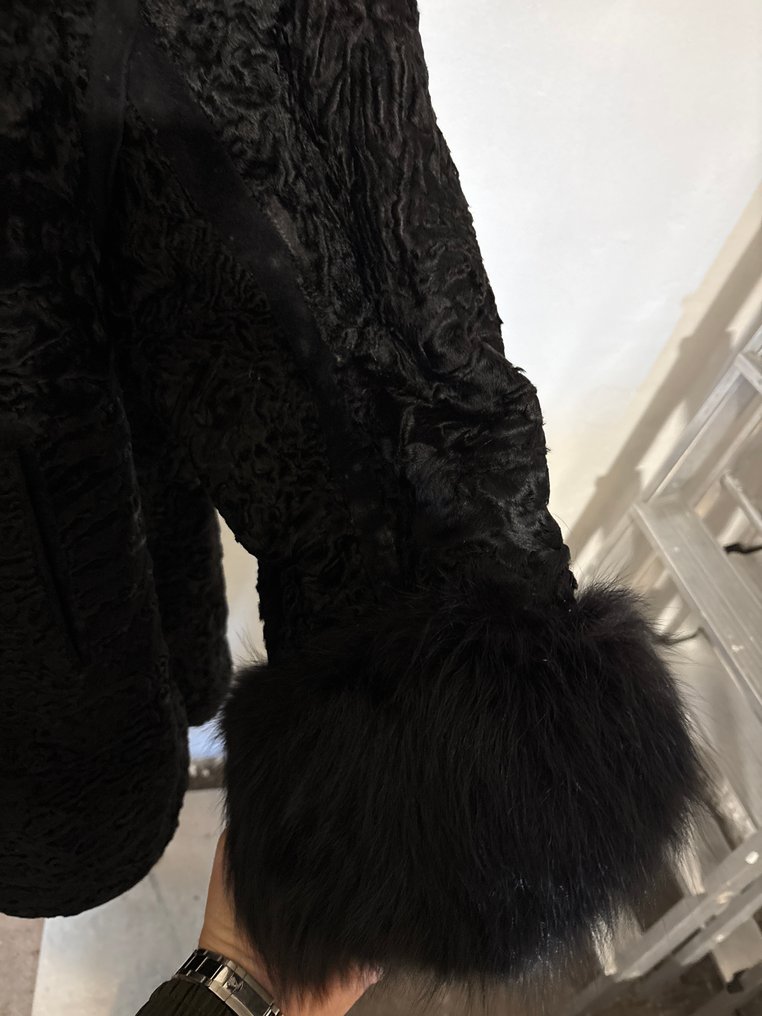 Artisan Furrier - Coat - Vintage #4.3