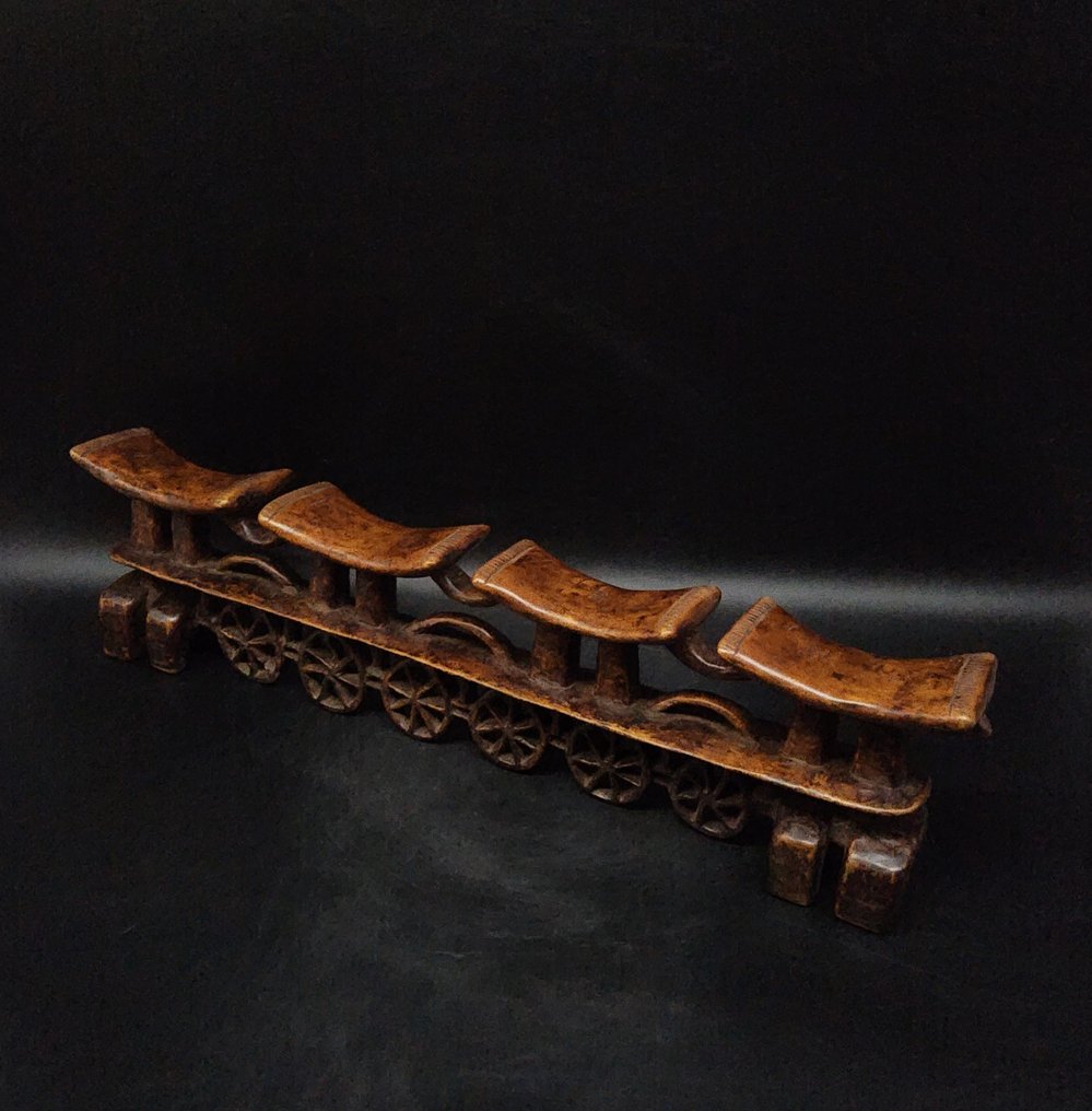 Magnifique appuis nuque - Γλυπτό - Δεν υπάρχει κείμενο προς μετάφραση. - Νότια Αφρική  (χωρίς τιμή ασφαλείας) #3.2