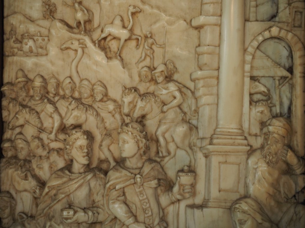 Relief, The Adoration of the the Magi - 16.5 cm - Fildeș #3.2