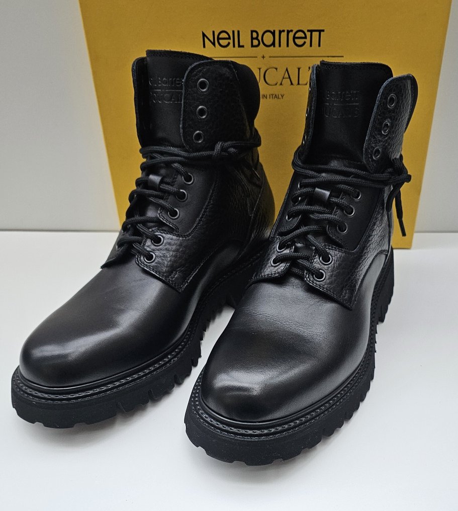 Neil Barrett + Doucal's - Schnürstiefel - Größe: EU 44 - Neu im Karton #1.0