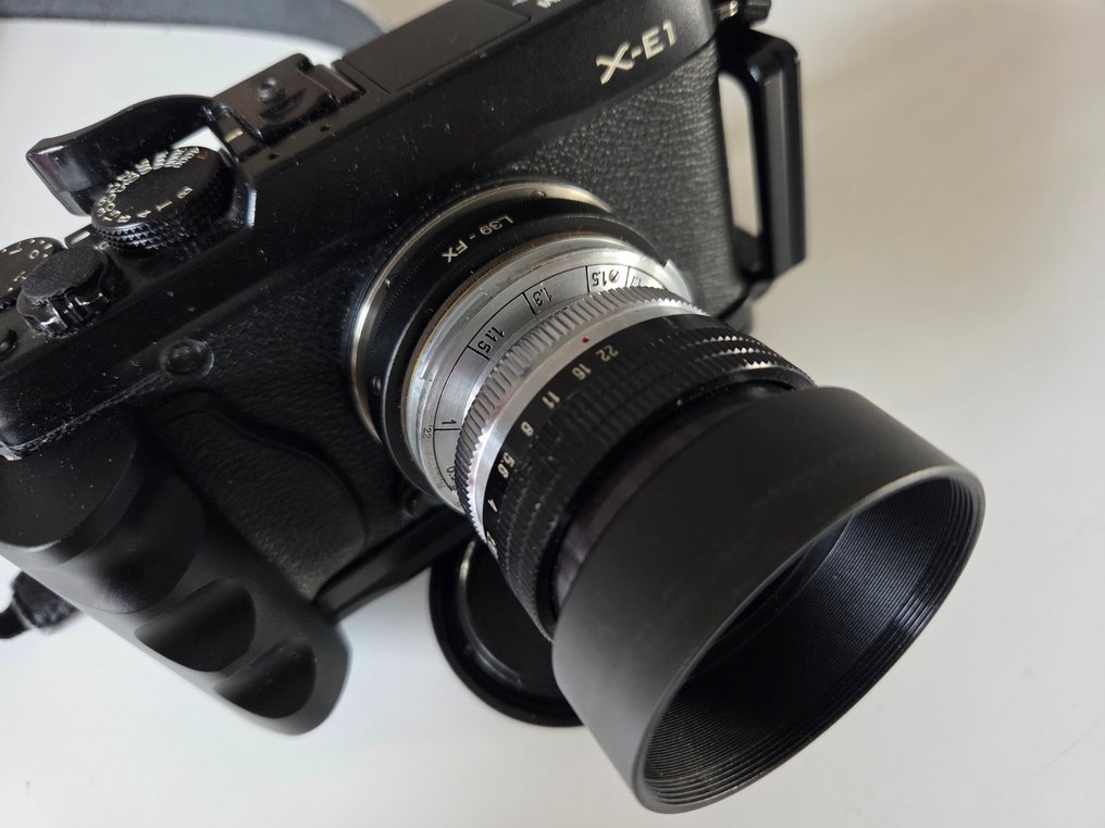 KMZ Krasnogorsk, Fuji industar-103 1.8/53 + L39-FX adapter + zonnehood 相機鏡頭 #1.0