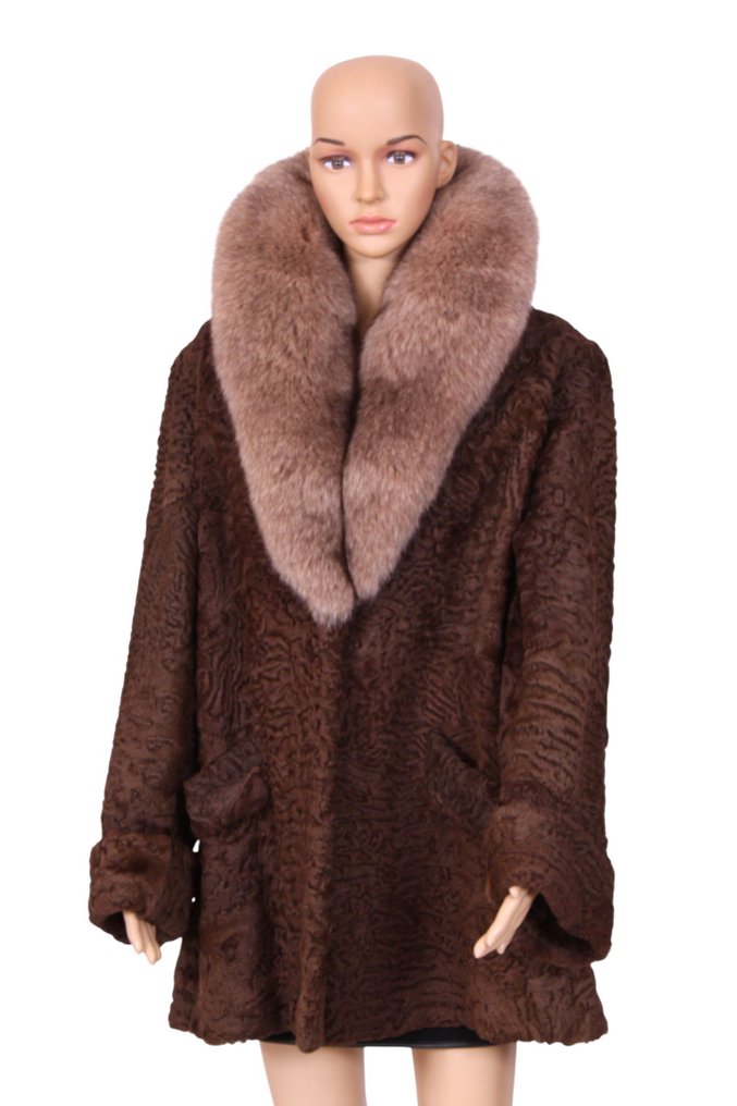 Artisan Furrier - Bontjas #1.0