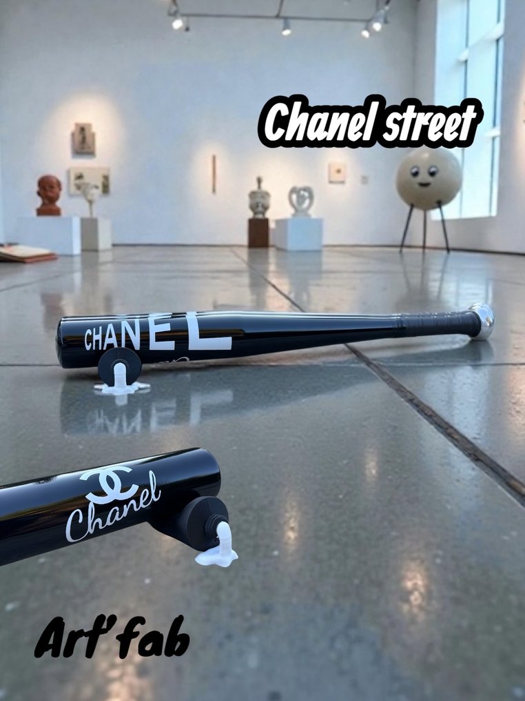 Art'fab - Batte baseball . Chanel Street #1.0