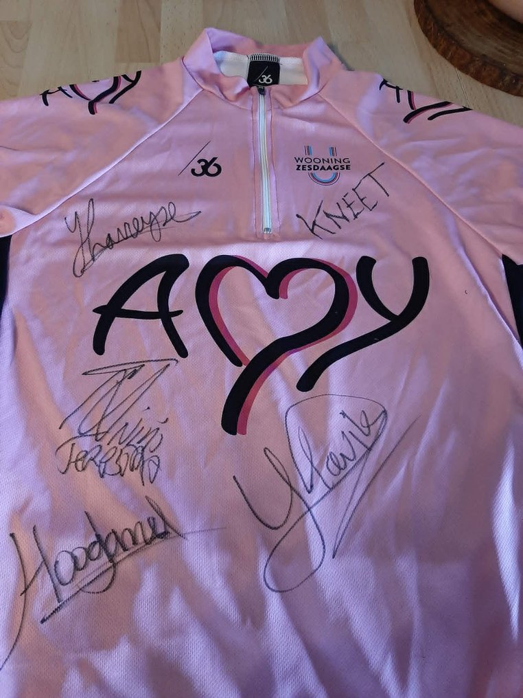 Maillot cycliste caritatif – Fondation Amy Pieterse - Signé par Harrie Lavreysen, Jeffrey Hoogland, Yoeri Havik & Roxanne Kneteman - Wielertrui #1.0