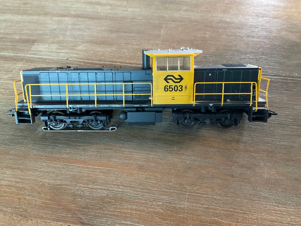 Märklin H0轨 - 33644 - 柴油内燃机车 (1) - Loc uit serie 33644 type DE 6400 MAK，Bedrijf NS nr. 6503 - NS #3.2
