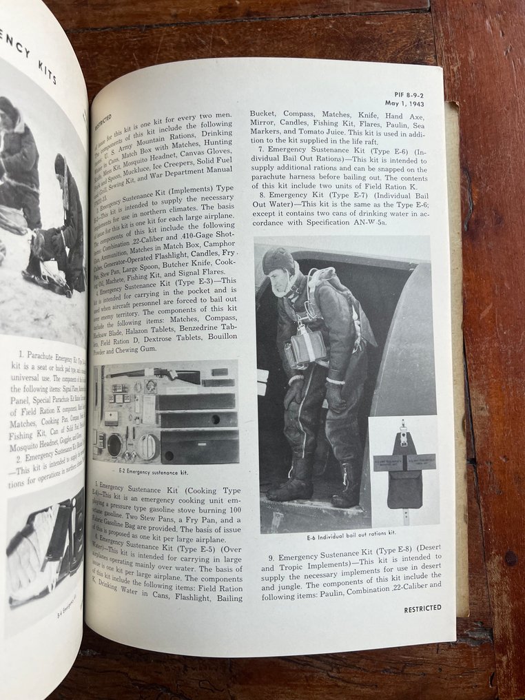 USAAF Bomber / Fighter Pilot Handbook Airforce - Cockpit instruments - Flying - Equipment - Flare Guns - parachutes - 1943 #3.2
