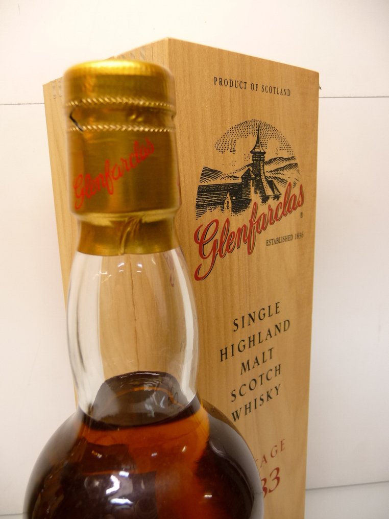 Glenfarclas 1983 19 years old The Spirit of Independence  - b. 2002  - 70cl #3.2