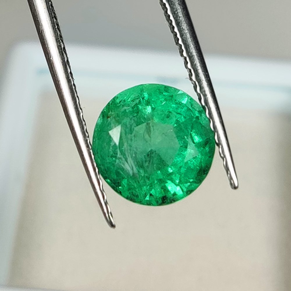 Grøn Smaragd - 2.06 ct - International Gemological Institute (IGI) - Top Luster Piece ! #2.1