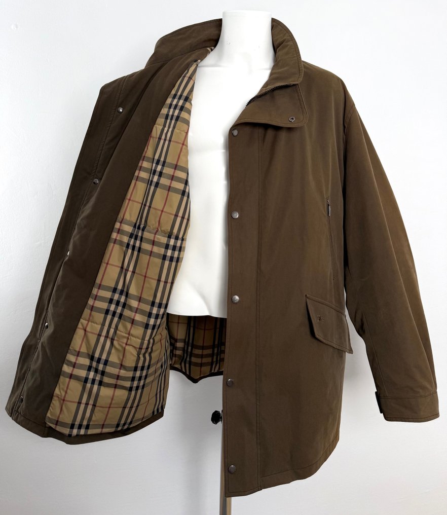 Burberry - Abrigo #1.0