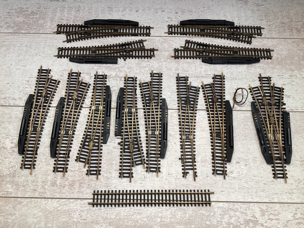 Roco H0轨 - 模型火车车轨 (14) - 14件套黄铜转轨器 #1.0