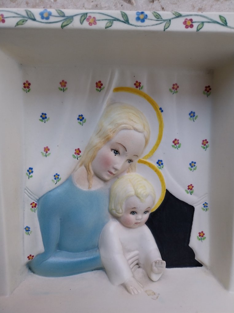  Tegel - Lenci - 1930-1940 - Madonna met kind  #3.2