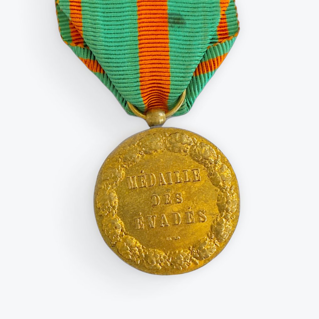 Frankrike - Militærmedalje - Flyktningmedaljen med merke for Lisieux-fengslede #1.0