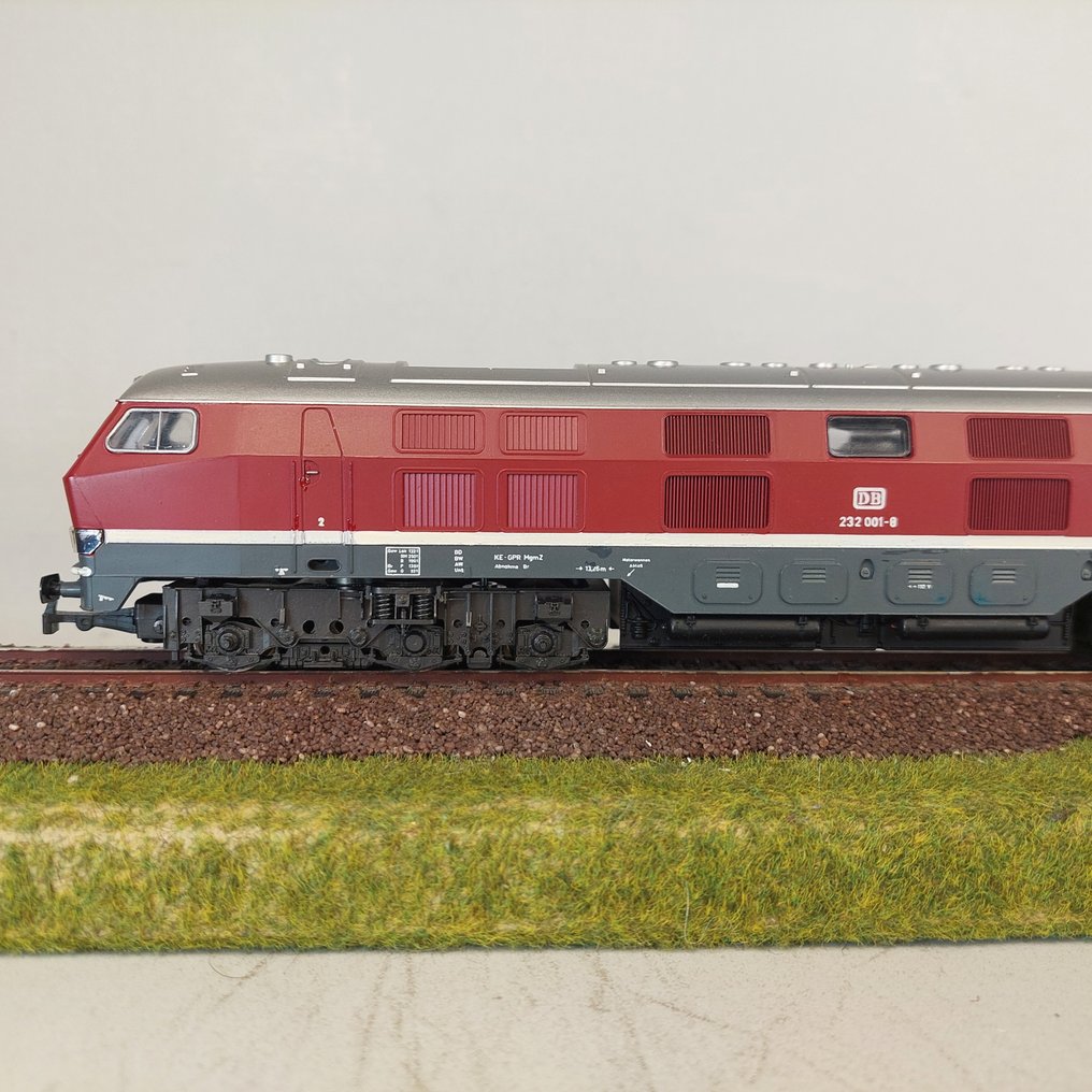 Rivarossi H0 - 1996 - Πετρελαιοκίνητη μηχανή τρένου (1) - BR 232 001-8 - DB #2.1