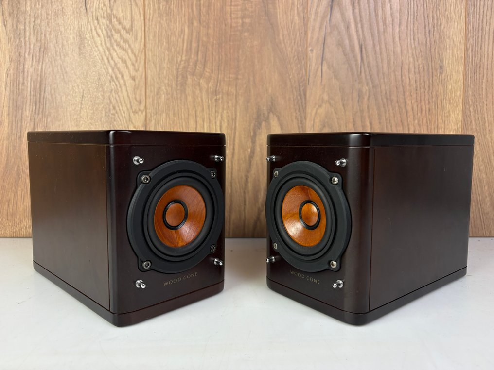 JVC - SP-EXAK1 - Matchende par Høyttaler sett #1.0