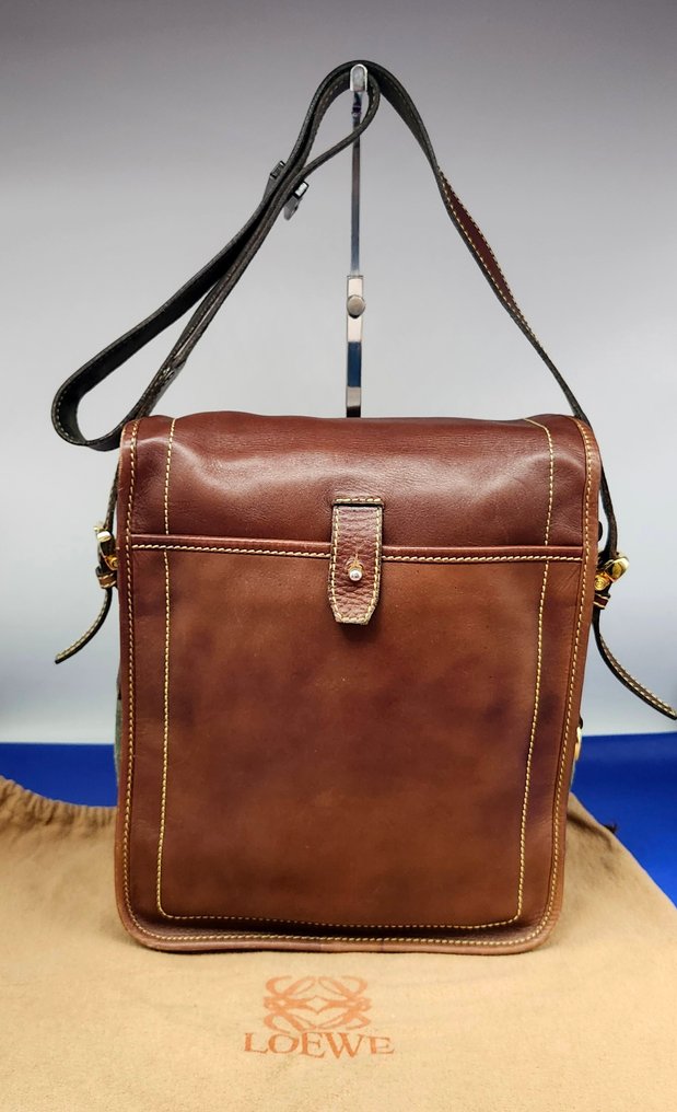 Loewe - Mala à tiracolo #1.0