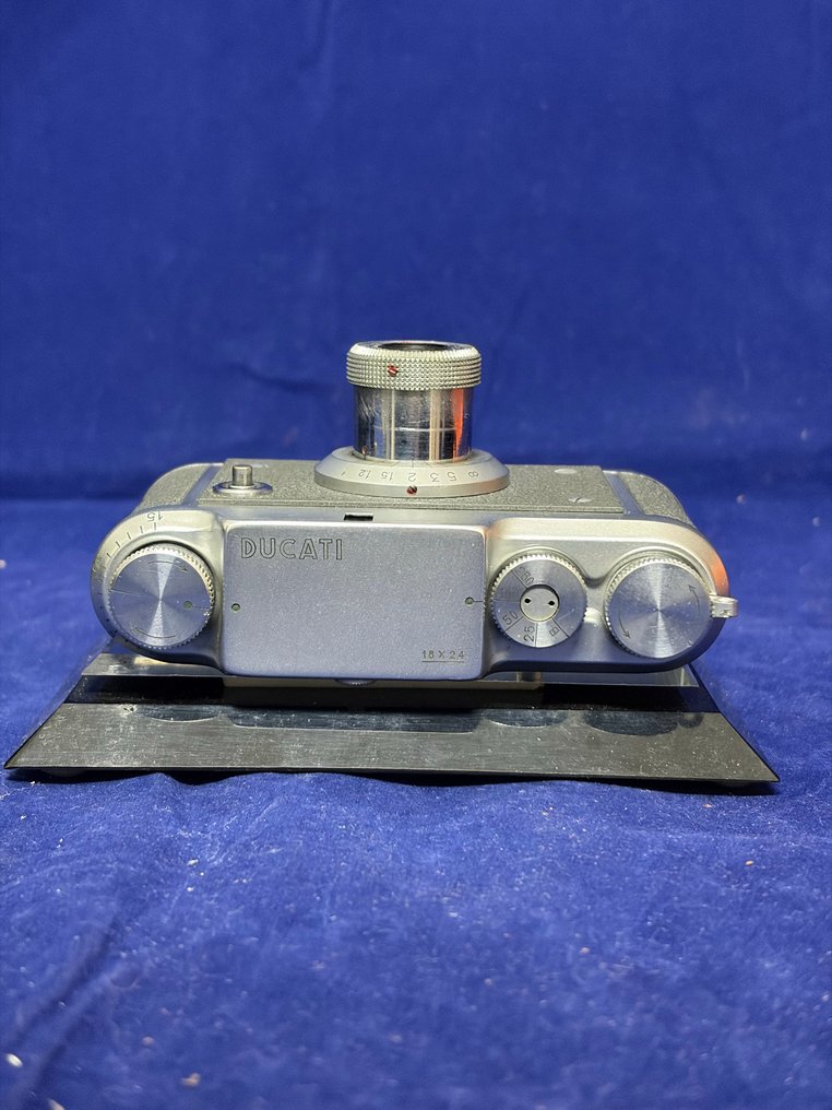 Ducati 18x24 + bobinatrice Analoge Kamera #3.2