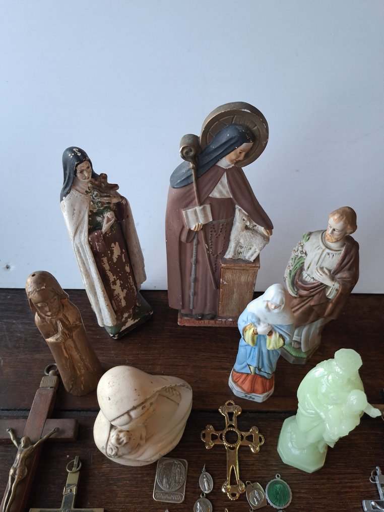 118件宗教物品套装 (118) - 石膏, 金属, 木 - 1940-1950 #4.3