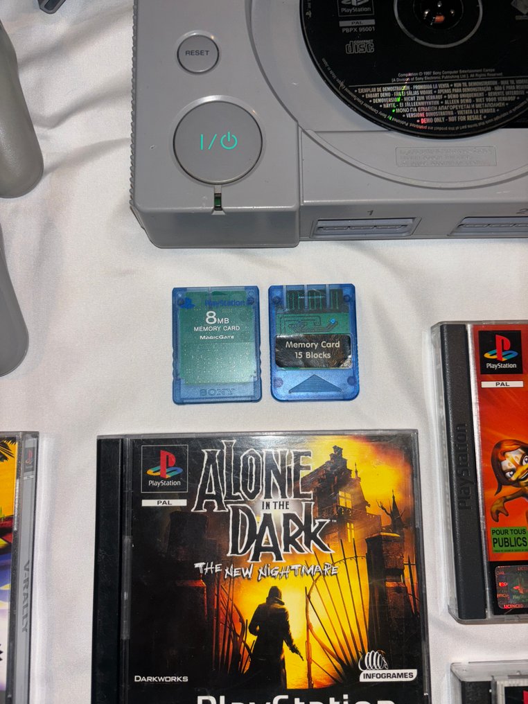 Sony - Playstation 1 (PS1) - Complete Set with 17 games - Κονσόλα βιντεοπαιχνιδιών + παιχνίδια - Στην αρχική του συσκευασία #2.1