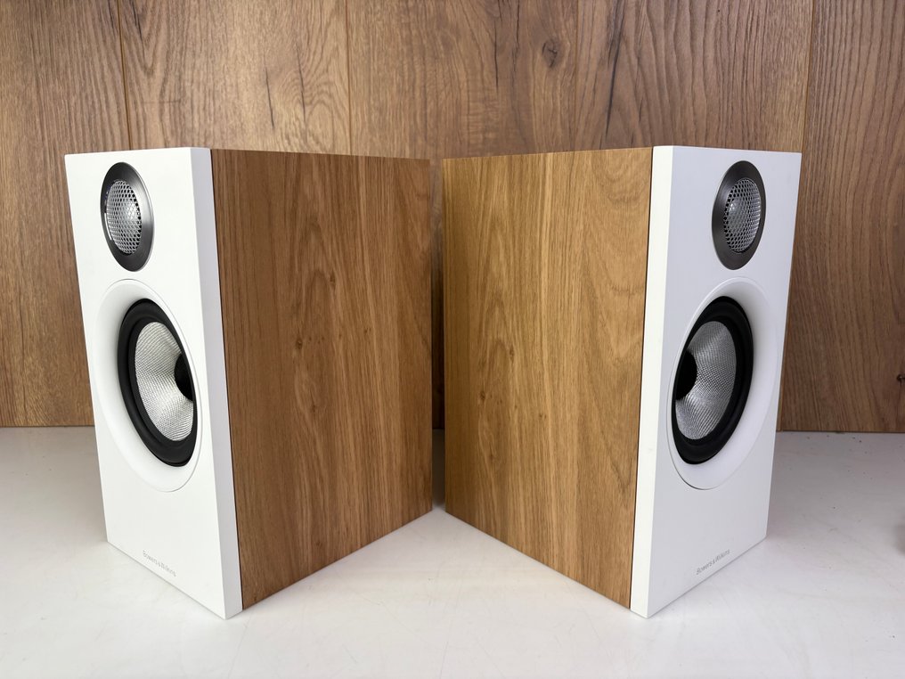 Bower & Wilkins - 607 S2 - Anniversary Edition - Matching Pair - in Box Speaker set #4.3