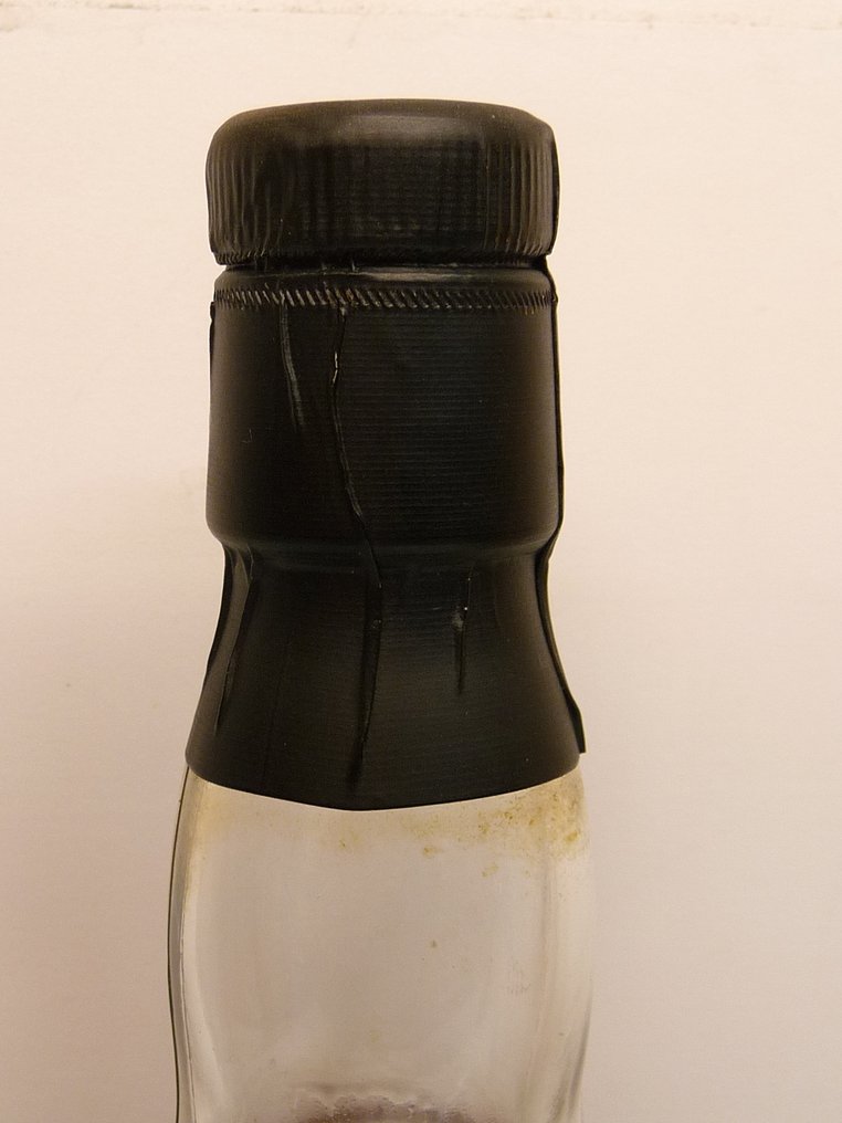 Blairfindy (undisclosed Glenfarclas) 1976 20 years old Cask no. 1424 - Blackadder  - b. 1996  - 70cl #3.2