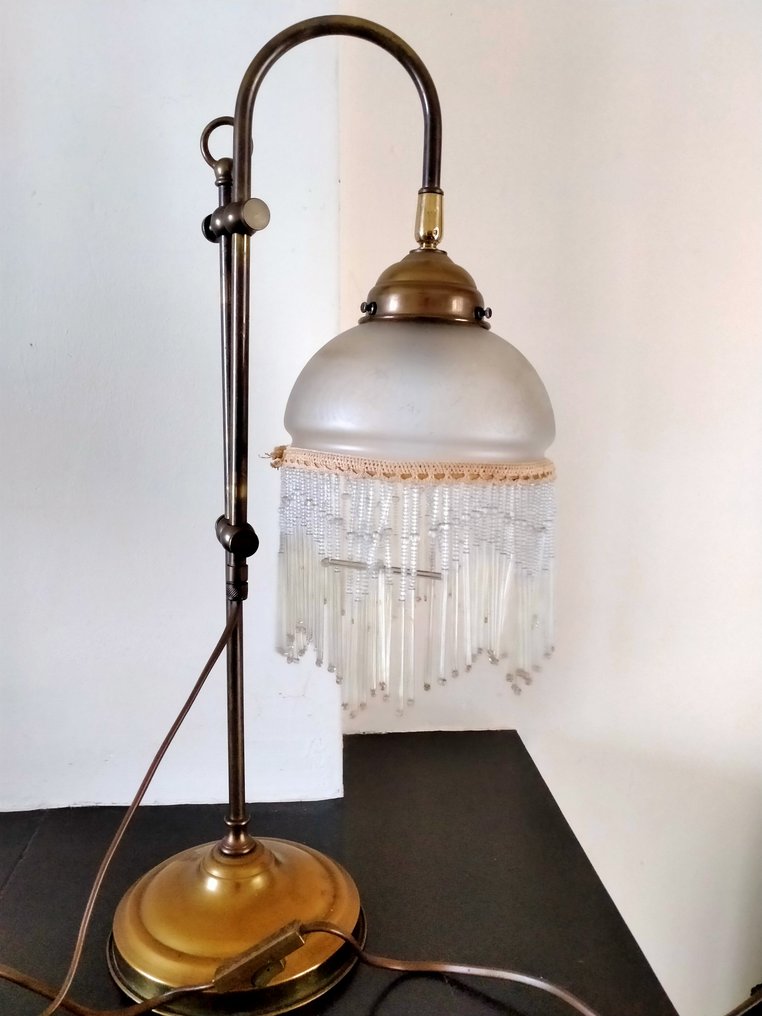 Dekorativ prydnad - Bureaulampa #1.0