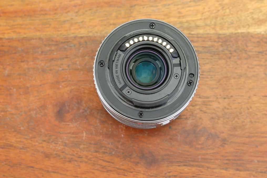 Olympus M.Zuiko Digital 14-42mm F3.5-5.6 II R MSC Camera lens #4.3