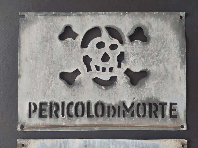 Skull - Danger of Death - Sign (2) - Metal #2.1