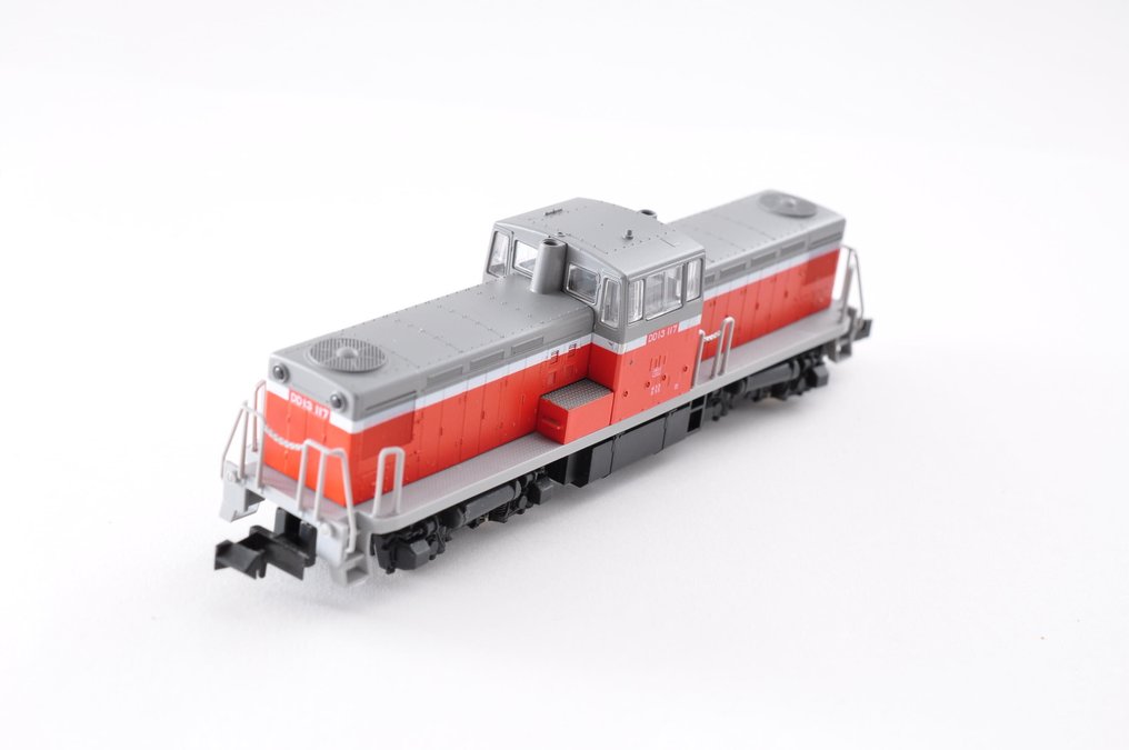 Kato N - 7001 - Junayksikkö (1) - DD13 dieselveturi - JNR #2.1