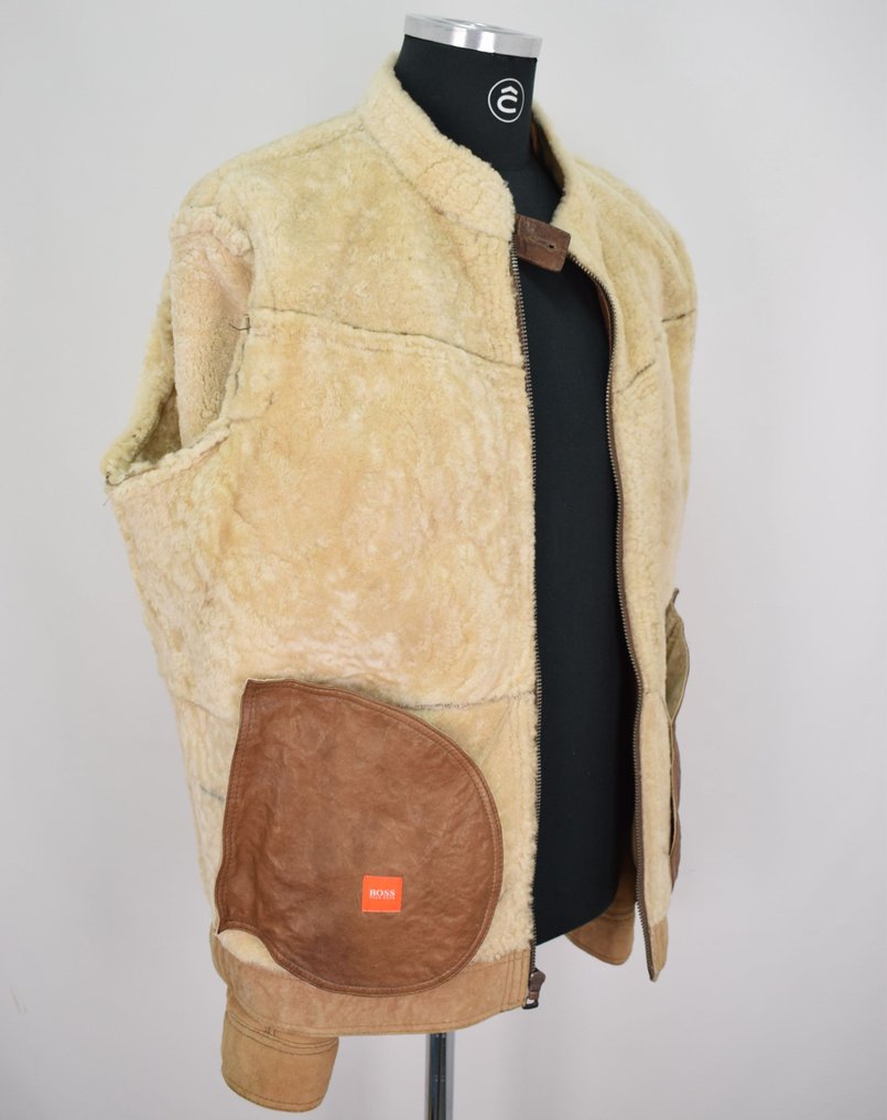 Hugo Boss Soft Lambskin Shearling Short Bomber - Fur coat #3.2