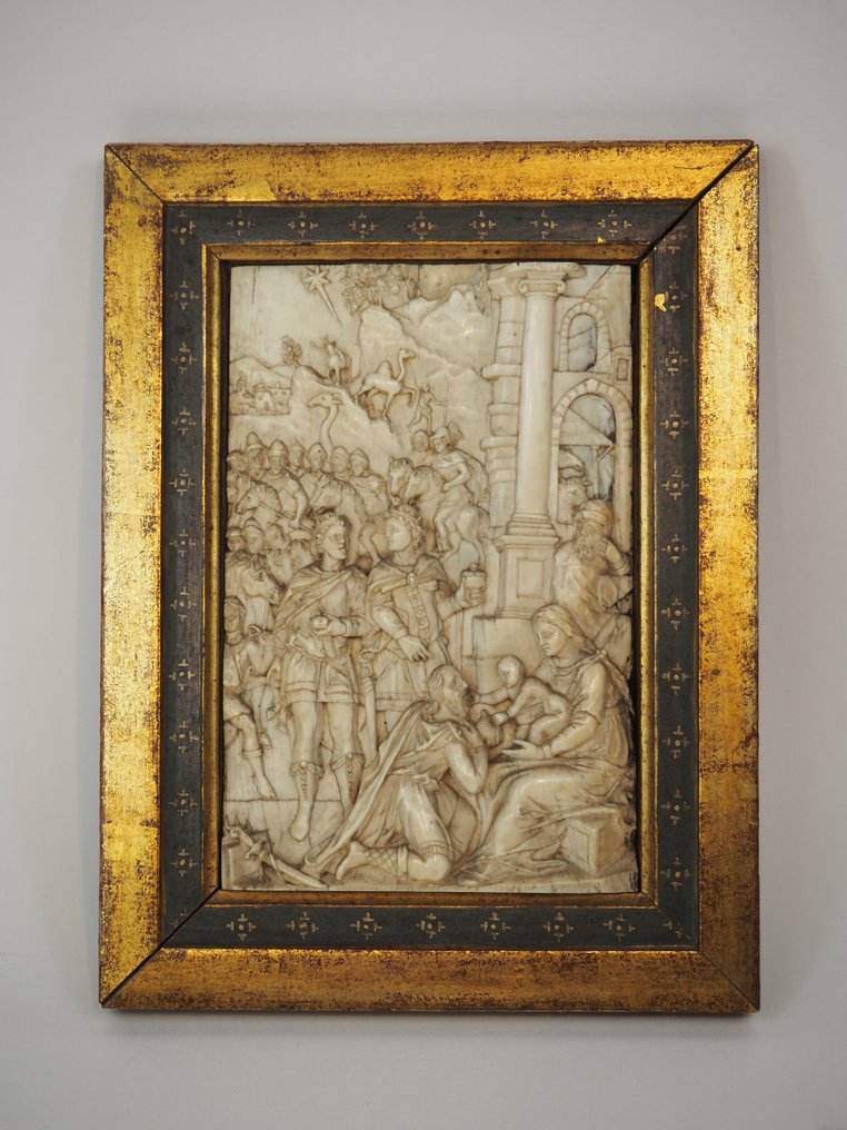 Relief, The Adoration of the the Magi - 16.5 cm - Fildeș #1.0