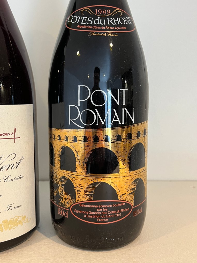 1983 Domaine de Signac, 1988 Pont Romain & Dubeouf 1981 - Moulin-à-Vent - 3 Magnums (1,5 L) #3.2
