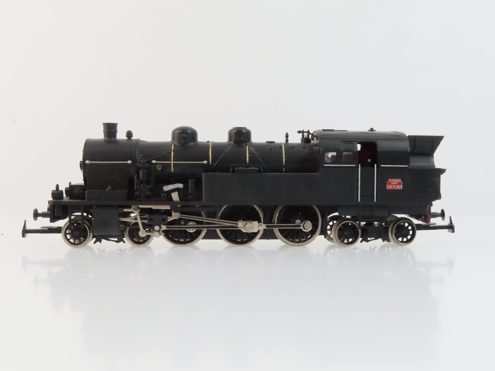 Liliput H0 - Locomotora-ténder (1) - Type 323 TC - SNCF #1.0