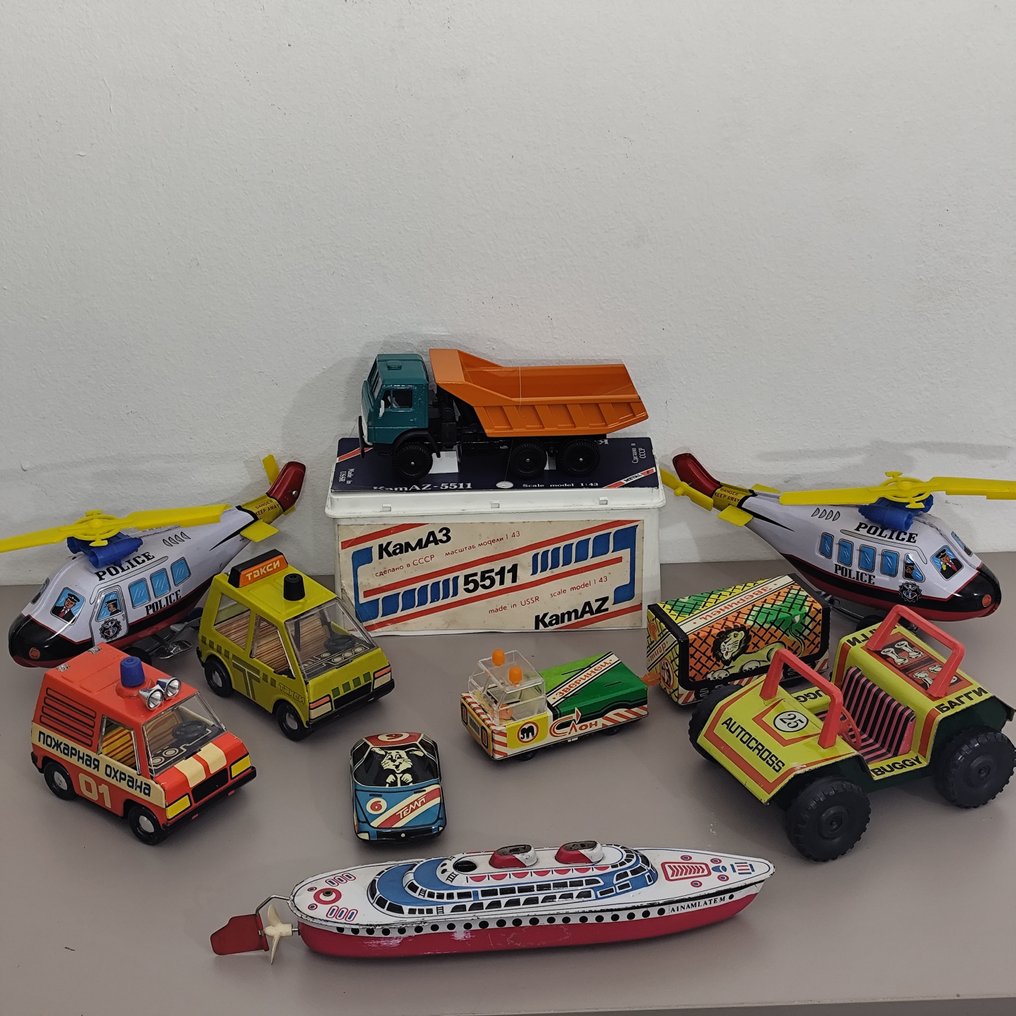 Kamaz - Jucării vintage din tin, majoritatea din URSS - Jucărie windd up din tinichea - 1970-1979 - Rusia #1.0